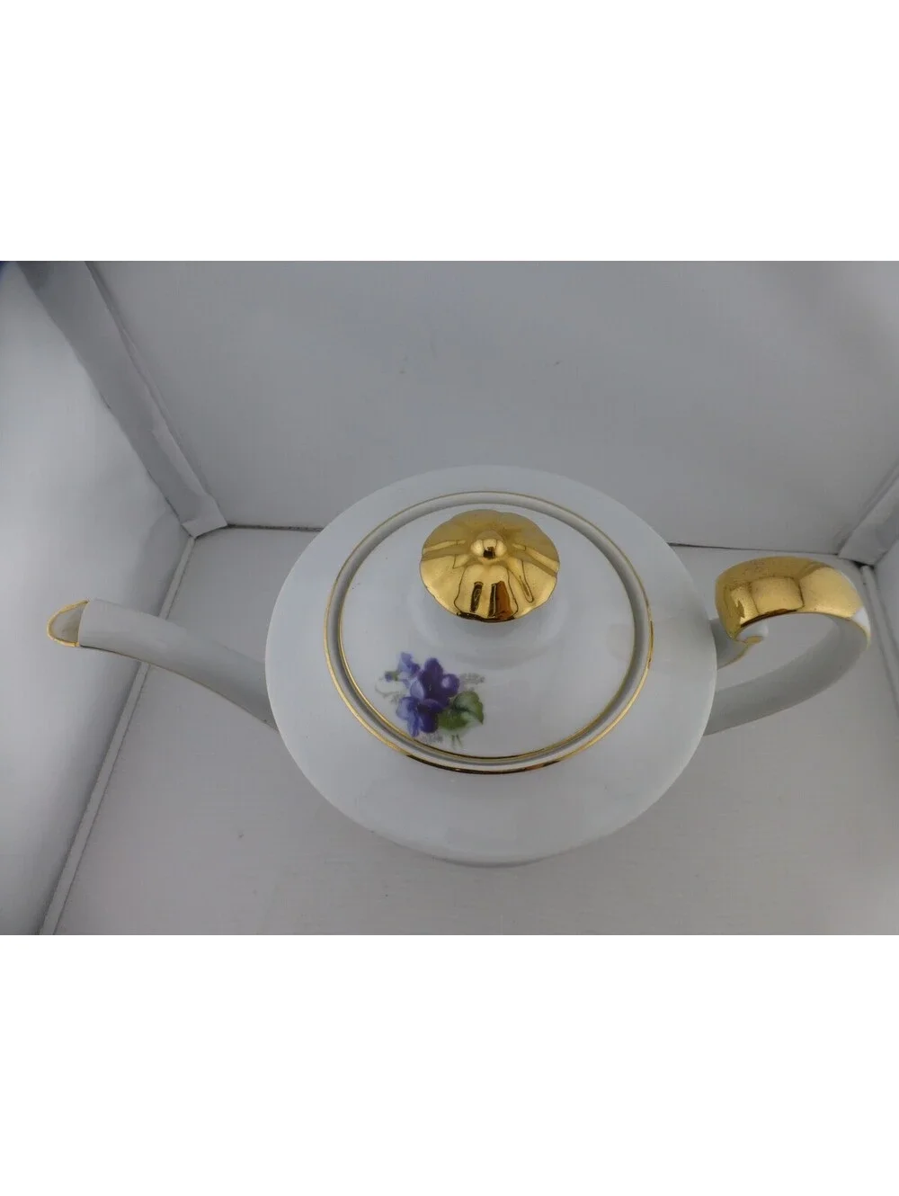 UCAGCO China White Teapot Purple Violets Gold Trim Made in Japan Floral - H2